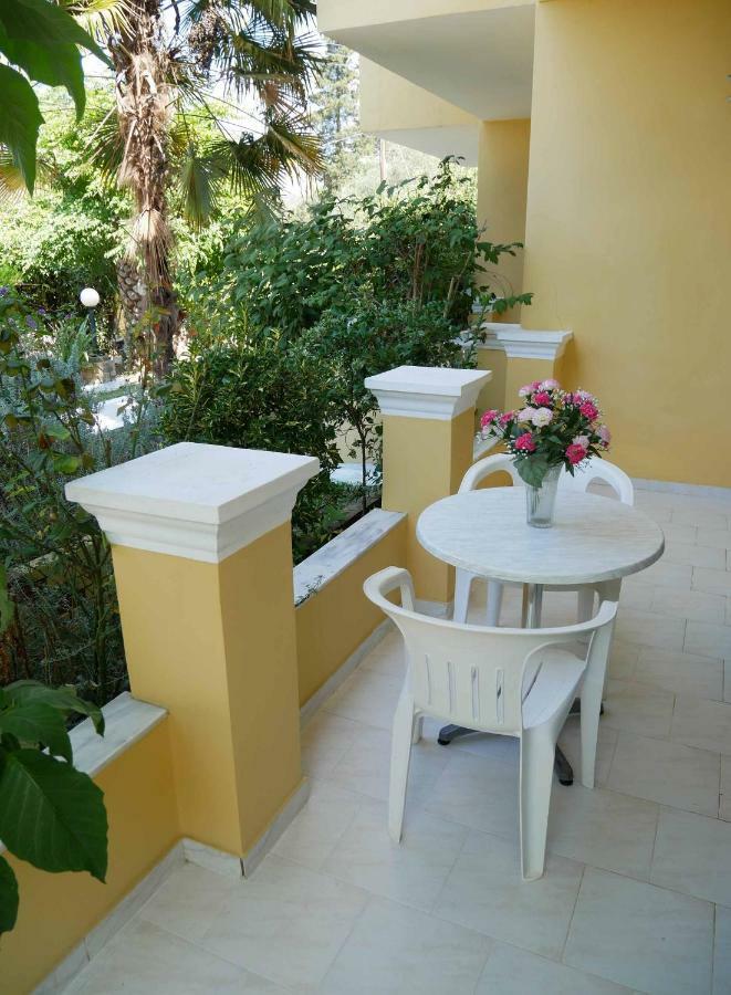 Yiannis Apartments Agios Georgios Pagoi Corfu Agios Georgios Pagon Exterior photo