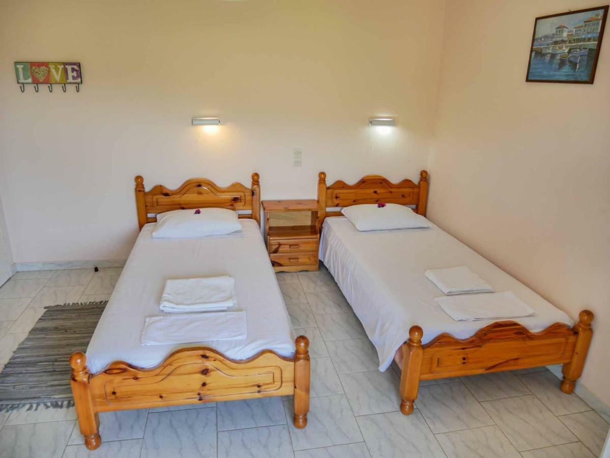 Yiannis Apartments Agios Georgios Pagoi Corfu Agios Georgios Pagon Exterior photo